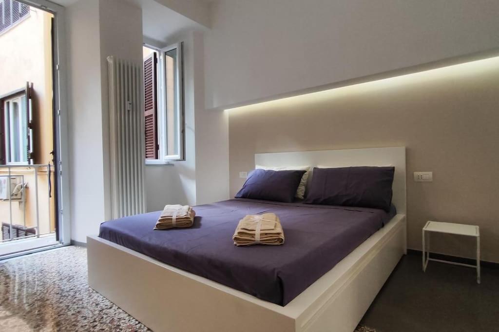 רומא Cozy Apartment Near The Colosseum מראה חיצוני תמונה